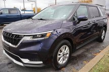 2023 Kia Carnival LX