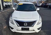 2019 Nissan Versa SV