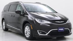 2017 Chrysler Pacifica Touring Plus