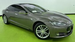 2015 Tesla Model S 70D