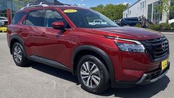 2024 Nissan Pathfinder SL