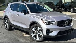 2026 Volvo XC40 B5 Plus