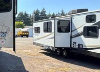 2015 Ford Super Duty F-53 Motorhome Base