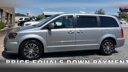 2014 Chrysler Town and Country S