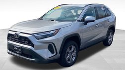 2022 Toyota RAV4 XLE