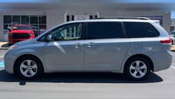 2014 Toyota Sienna LE