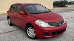 2011 Nissan Versa 1.8 S