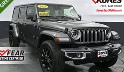 2025 Jeep Wrangler Sahara 4WD