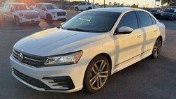 2019 Volkswagen Passat SE R-Line