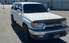 2002 Toyota 4Runner SR5
