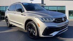 2023 Volkswagen Tiguan SE R-Line Black