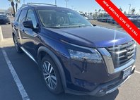 2022 Nissan Pathfinder Platinum