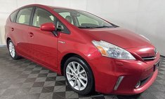 2012 Toyota Prius v Five