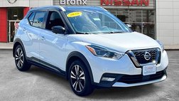 2020 Nissan Kicks SR