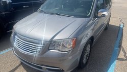 2014 Chrysler Town and Country Touring-L