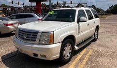 2005 Cadillac Escalade Base