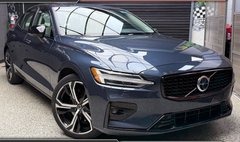 2024 Volvo S60 B5 Plus Dark Theme