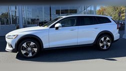 2021 Volvo V60 Cross Country T5