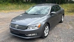 2015 Volkswagen Passat 1.8T Limited Edition