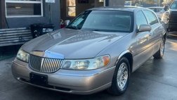 2001 Lincoln Town Car Executive