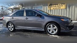 2014 Toyota Camry SE