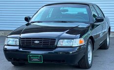 2001 Ford Crown Victoria LX