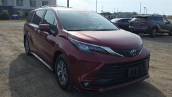 2026 Toyota Sienna XLE 7-Passenger