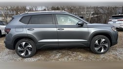 2026 Volkswagen Taos SE 4Motion