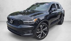 2022 Volvo XC40 T5 R-Design