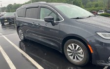 2021 Chrysler Pacifica Hybrid Touring L