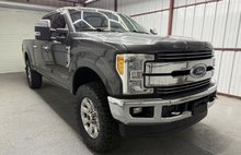 2017 Ford Super Duty F-250 Lariat