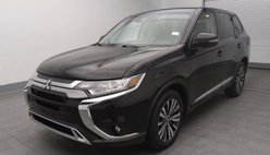 2020 Mitsubishi Outlander SE
