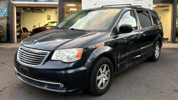2013 Chrysler Town and Country Touring