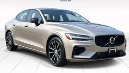 2023 Volvo S60 Recharge T8 Plus Dark Theme