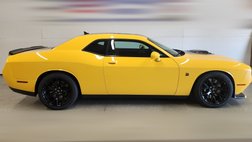 2017 Dodge Challenger 392 HEMI Scat Pack Shaker