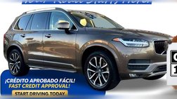 2017 Volvo XC90 T6 Momentum