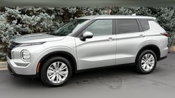 2025 Mitsubishi Outlander ES