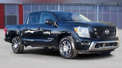 2023 Nissan Titan SV