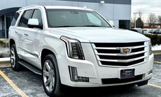 2016 Cadillac Escalade Luxury Collection