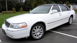 2011 Lincoln Town Car Signature Limited