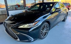 2022 Lexus ES 350 Base