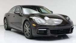 2018 Porsche Panamera 4S