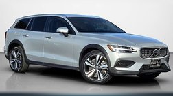 2025 Volvo V60 Cross Country B5 Plus