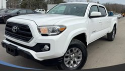 2017 Toyota Tacoma SR5