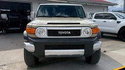 2014 Toyota FJ Cruiser Base