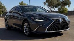 2022 Lexus ES 300h Luxury