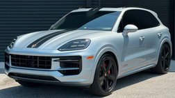 2025 Porsche Cayenne GTS