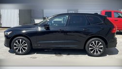 2025 Volvo XC60 B5 Core Dark Theme