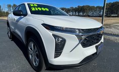 2025 Chevrolet Trax LS