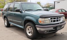 1995 Ford Explorer 4 Dr XLT 4WD SUV